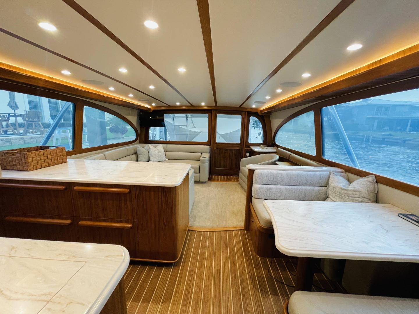 2020 Spencer Yachts | Custom Convertible