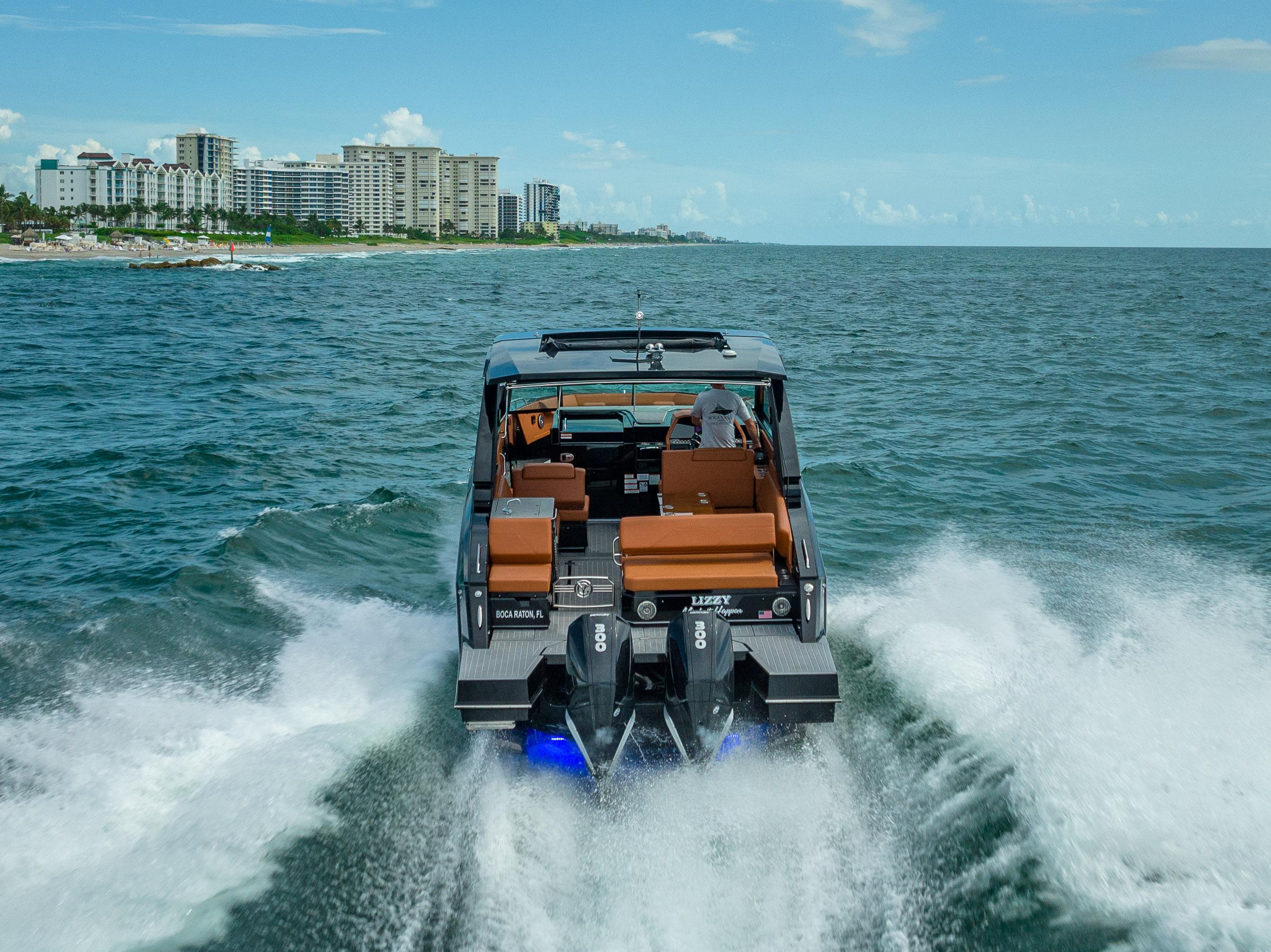 2022-cruisers-yachts-34-gls-power-9786709-20250508052537247-1_XLARGE