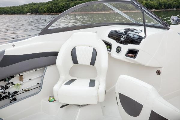 2016 Tahoe boat for sale, model of the boat is 550 TF & Image # 36 of 62