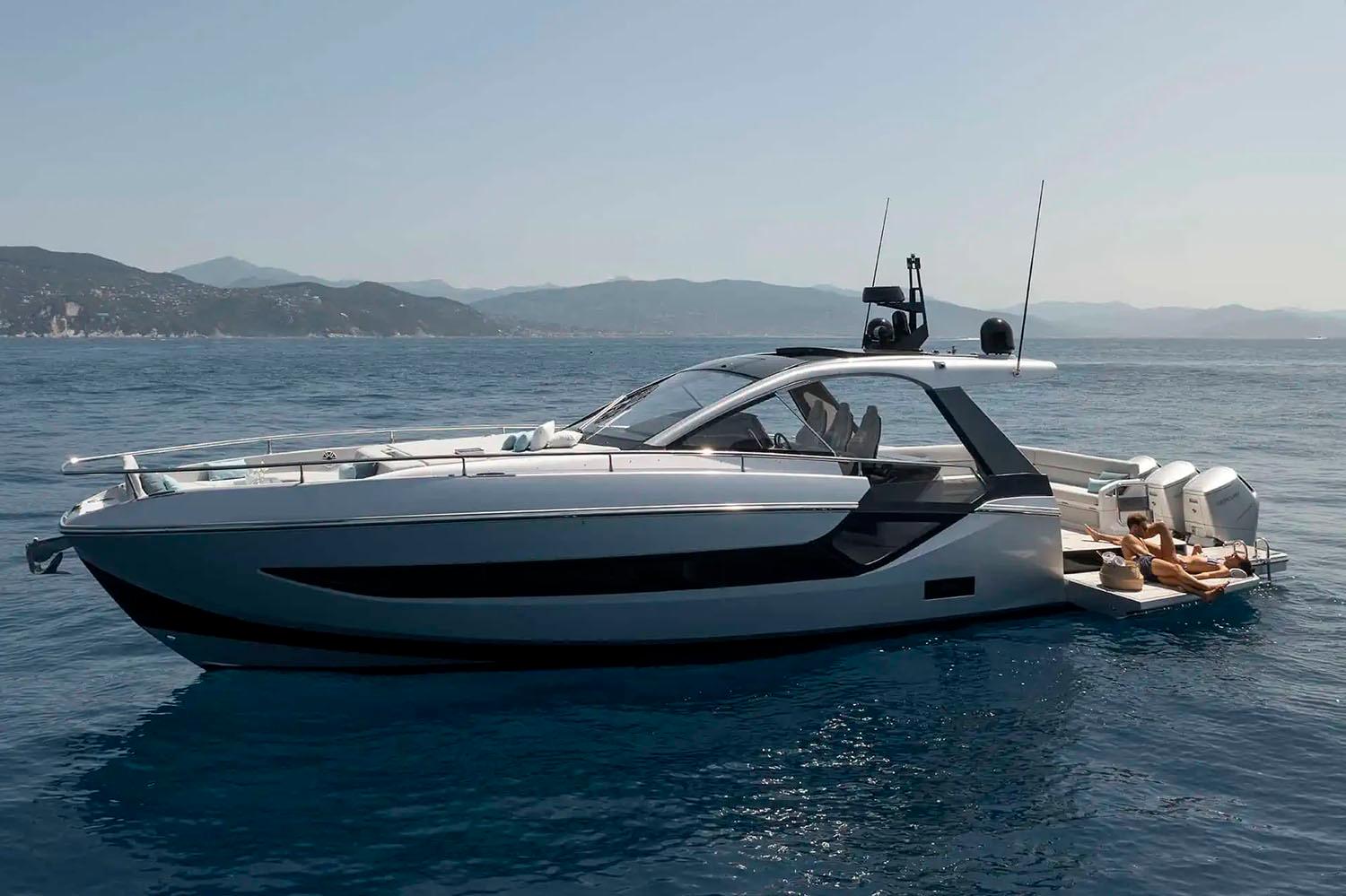 50 ft Azimut 2016