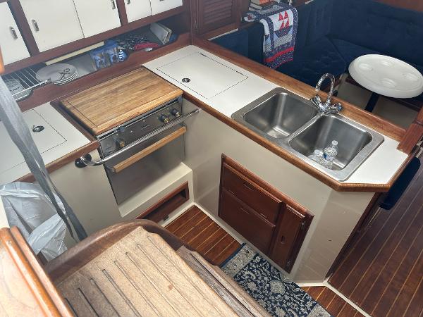 36' Catalina, Listing Number 100904730, Image No. 8