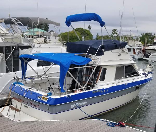 29' Cruisers, Listing Number 100898397, Image No. 12