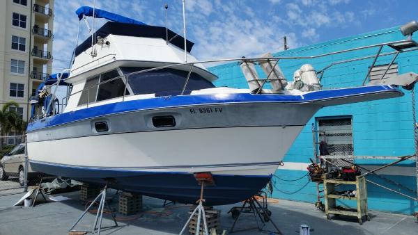 29' Cruisers, Listing Number 100898397, - Photo No. 1