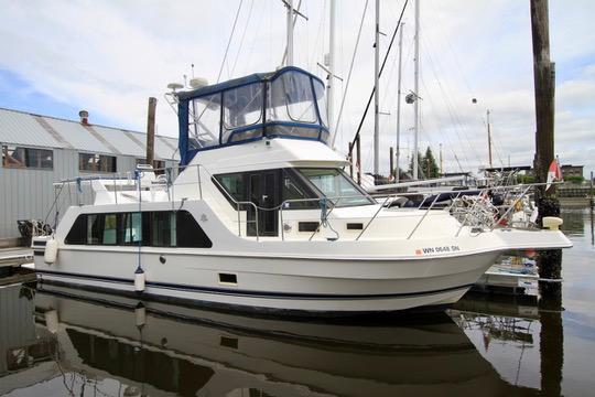 2006 Harbor Master Coastal 400 SMITTEN