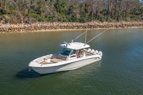 38' Boston Whaler, Listing Number 100894792, Image No. 6