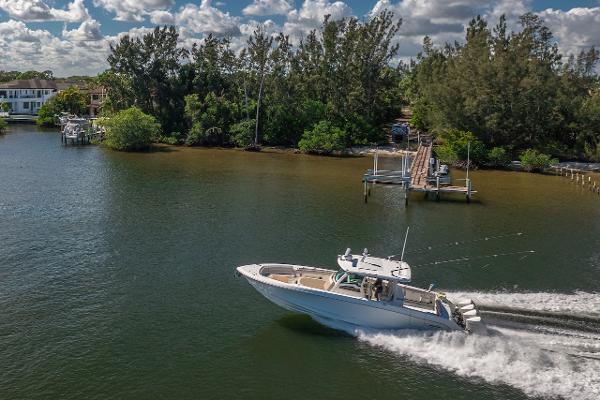 38' Boston Whaler, Listing Number 100894792, Image No. 31