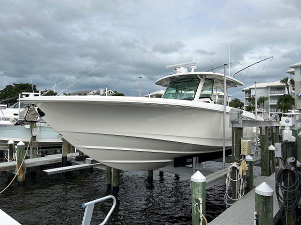38' Boston Whaler, Listing Number 100894792, - Photo No. 35