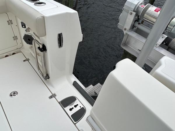 38' Boston Whaler, Listing Number 100894792, - Photo No. 69