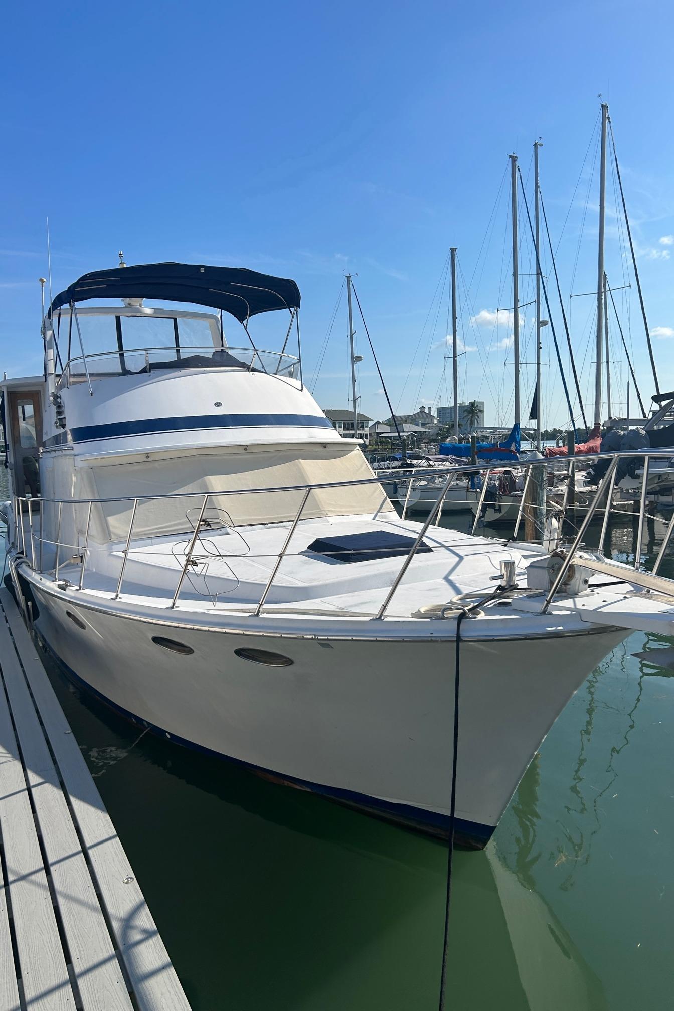 1988 Marine Trader 43 Tradewinds