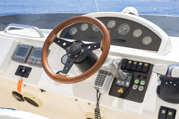 Princess Motor Yacht Sales - Used Princess 40
