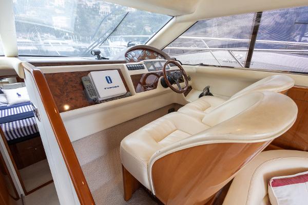 Princess Motor Yacht Sales - Used Princess 40