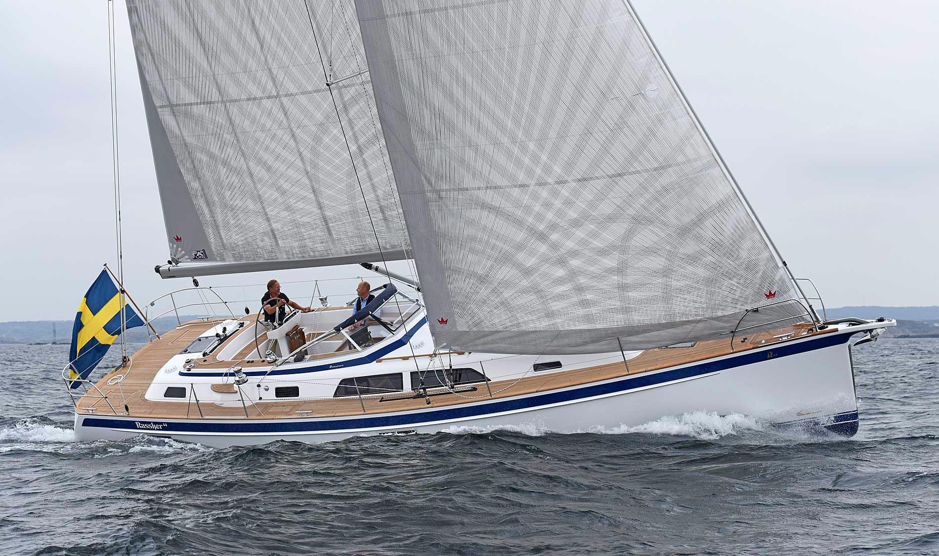 Hallberg-Rassy 44 image