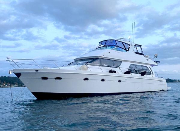 2004 Carver 560 Voyager