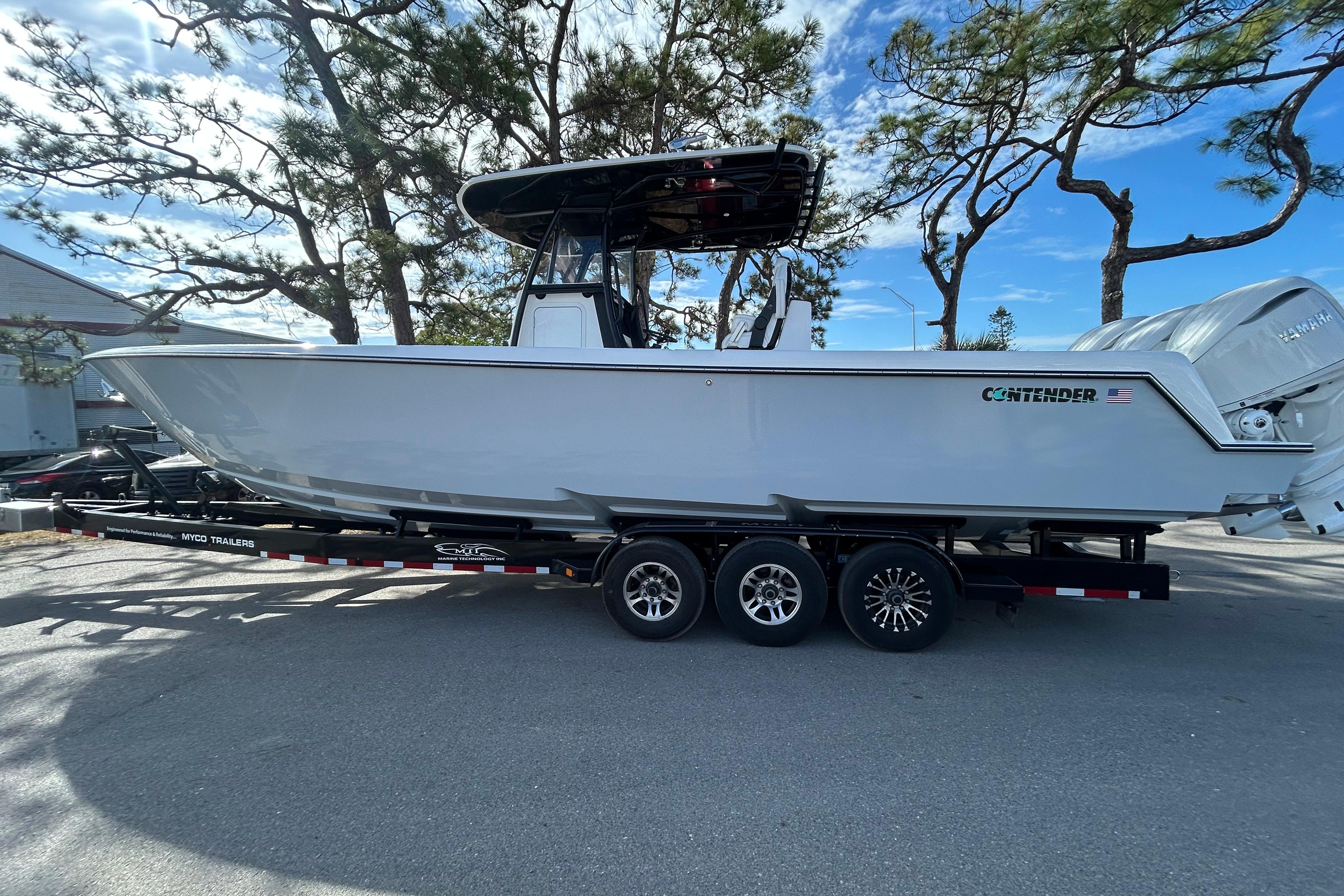 2026 Contender 35 ST-9
