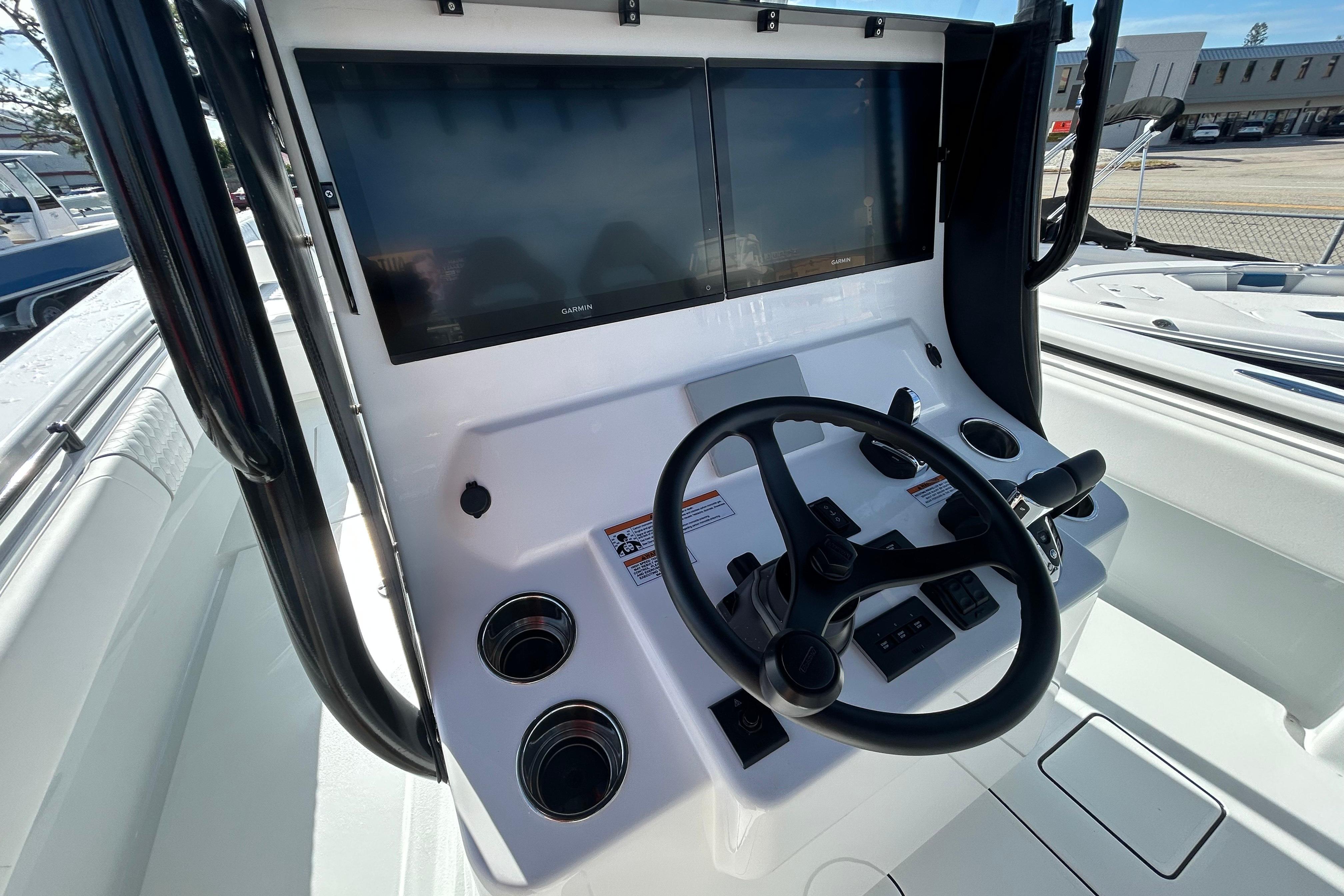 2026 Contender 35 ST-15