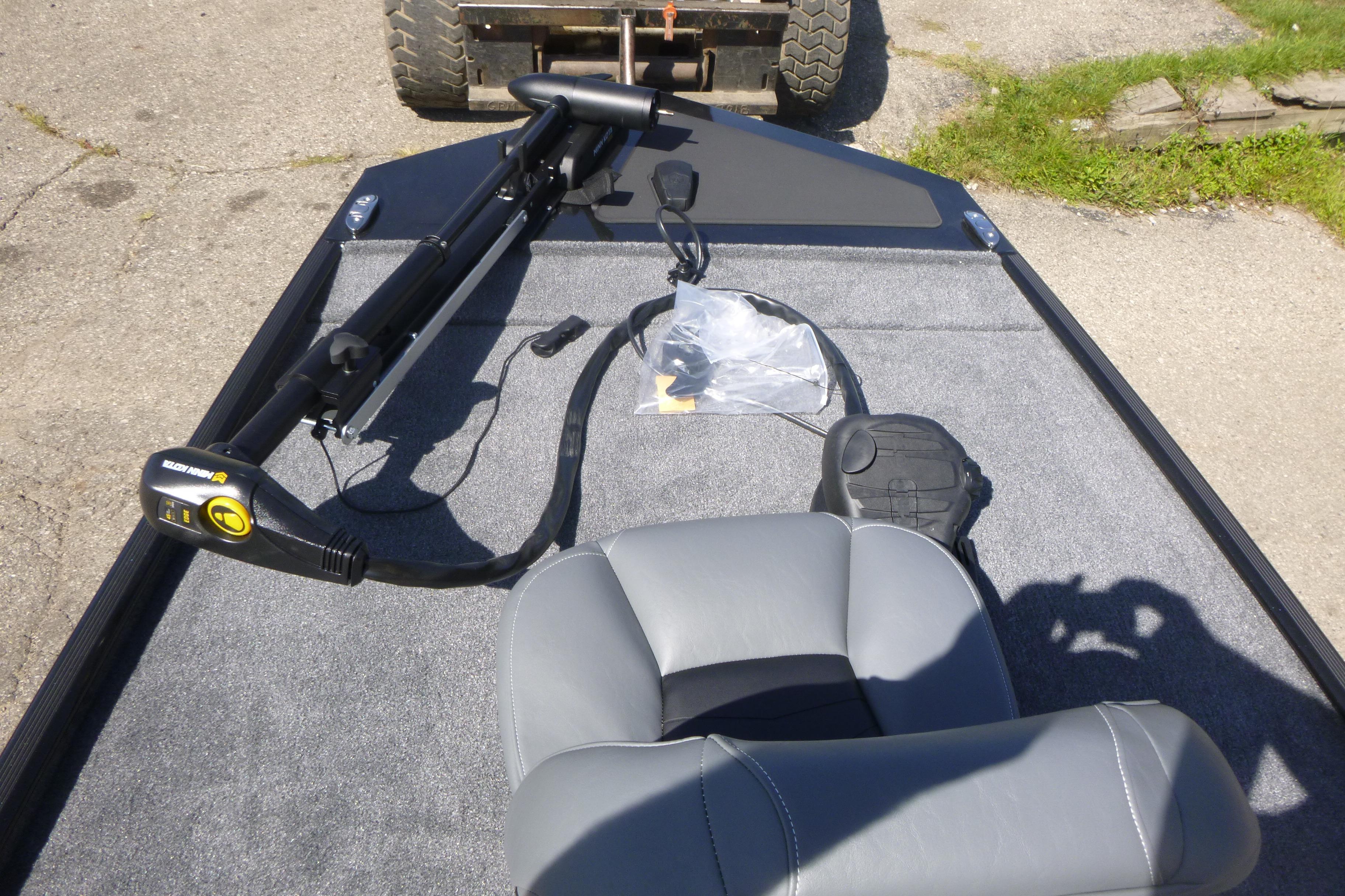 2026 Tracker Bass Tracker Classic XL Gallery