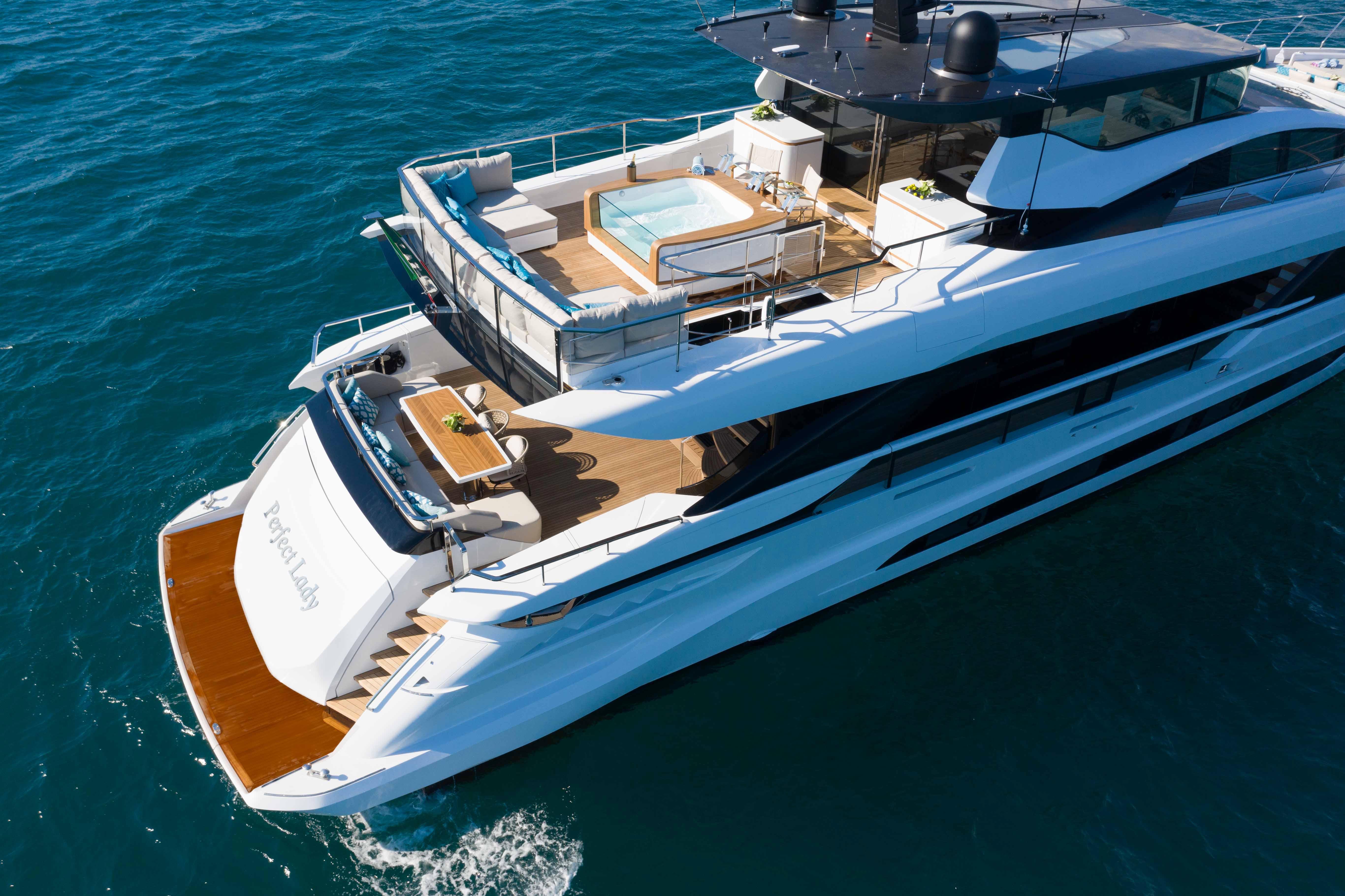 2020 Mangusta 109 LADY K