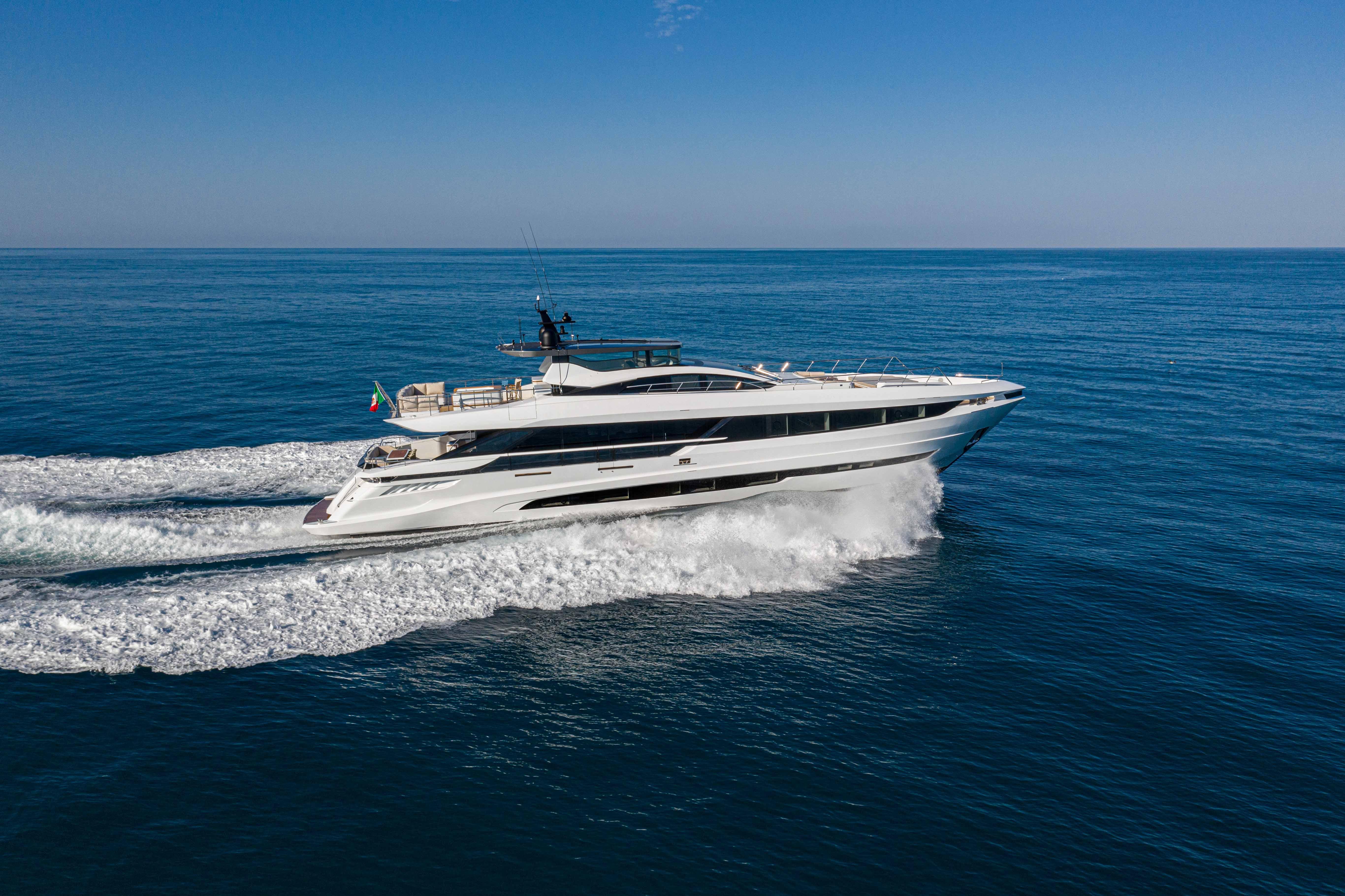 2020 Mangusta 109 LADY K