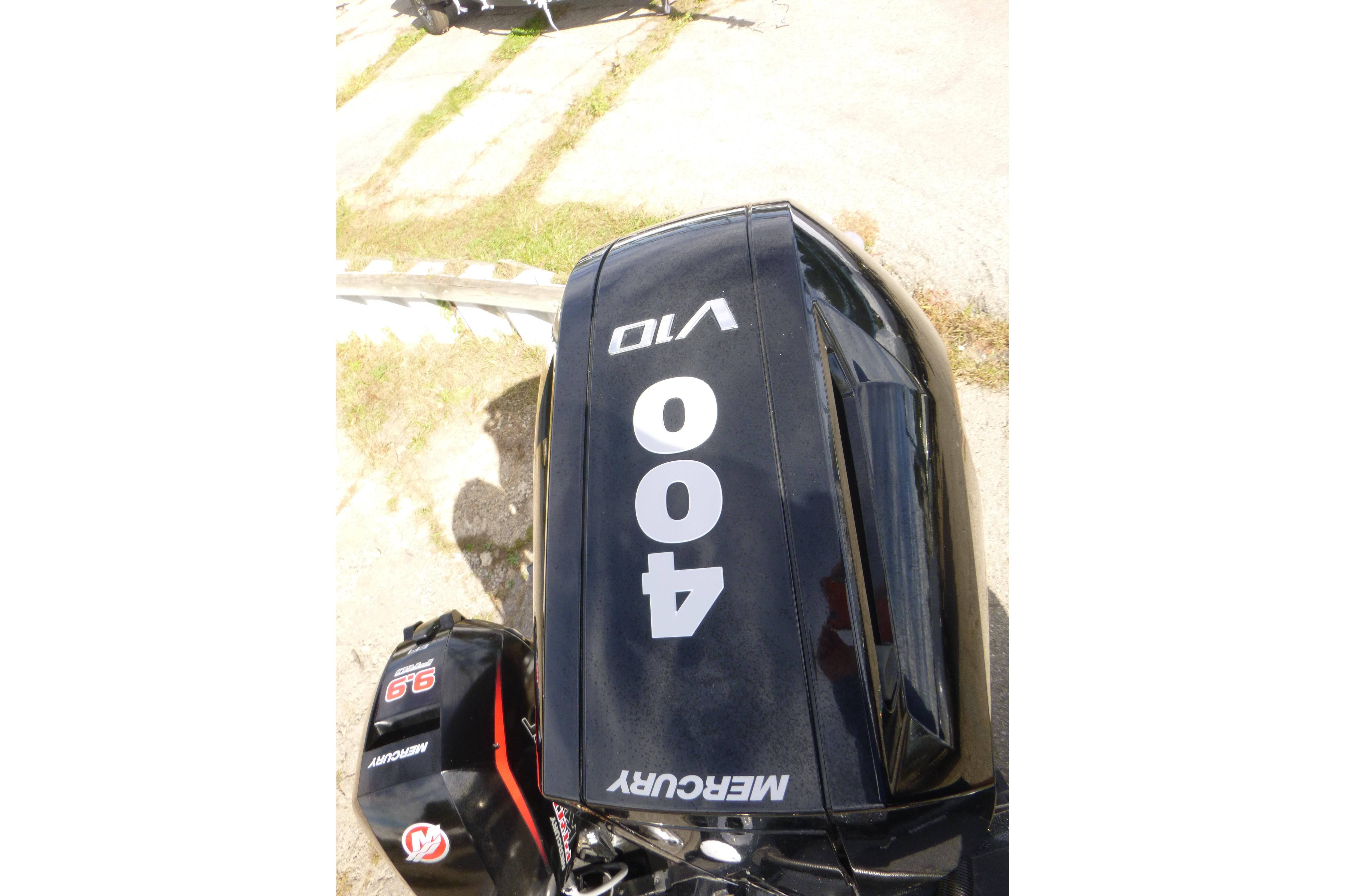 2023 Nitro ZV21 Gallery