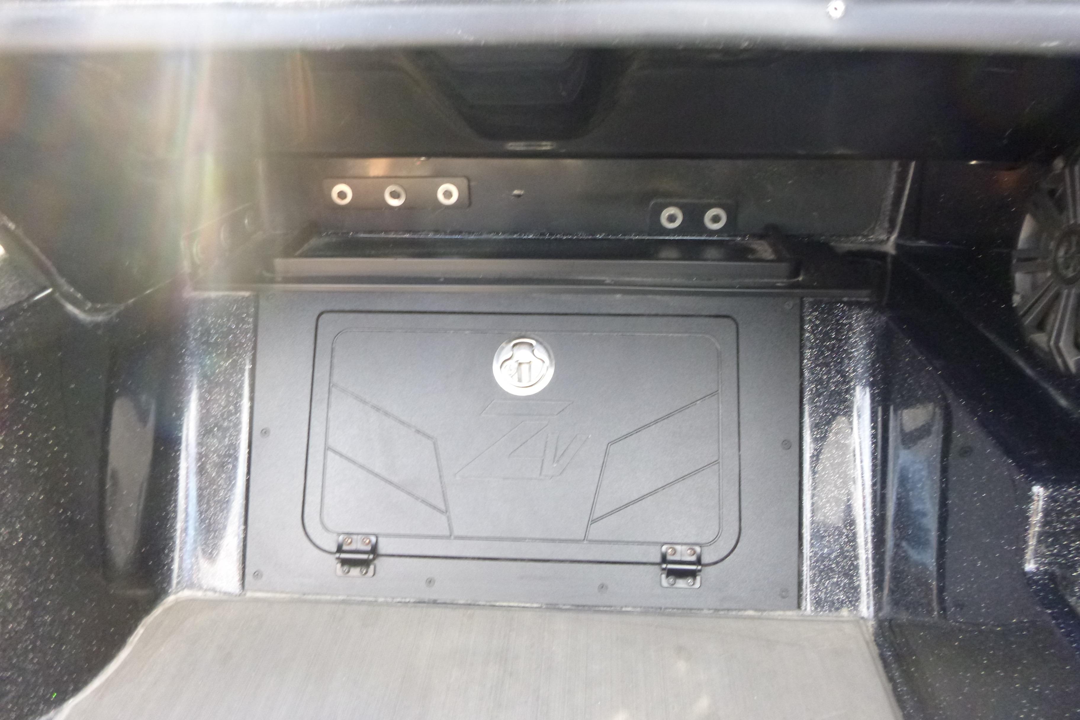 2023 Nitro ZV21 Gallery