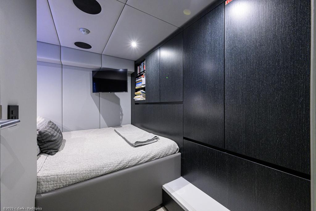 Sunreef 60 NERO- Aft Starboard Guest Cabin