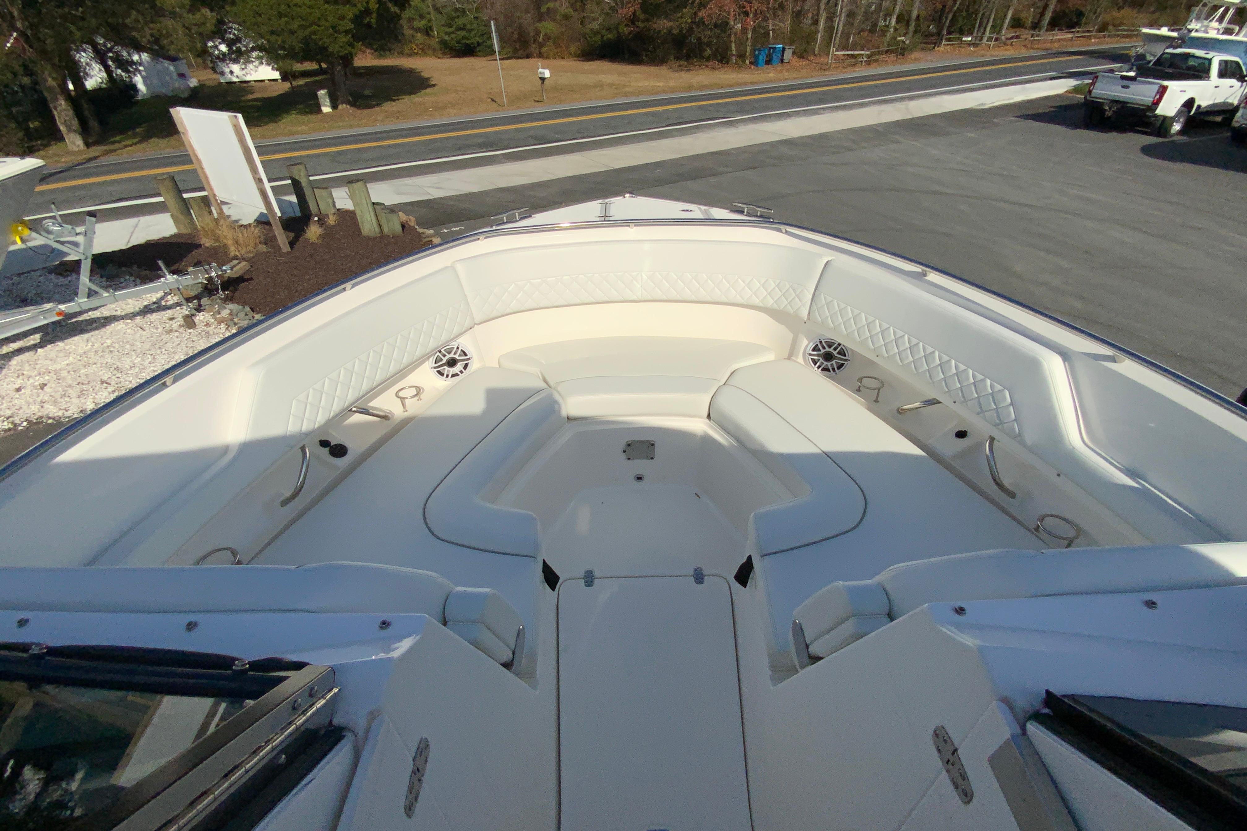 2024 Pursuit DC 326 Dual Console-31