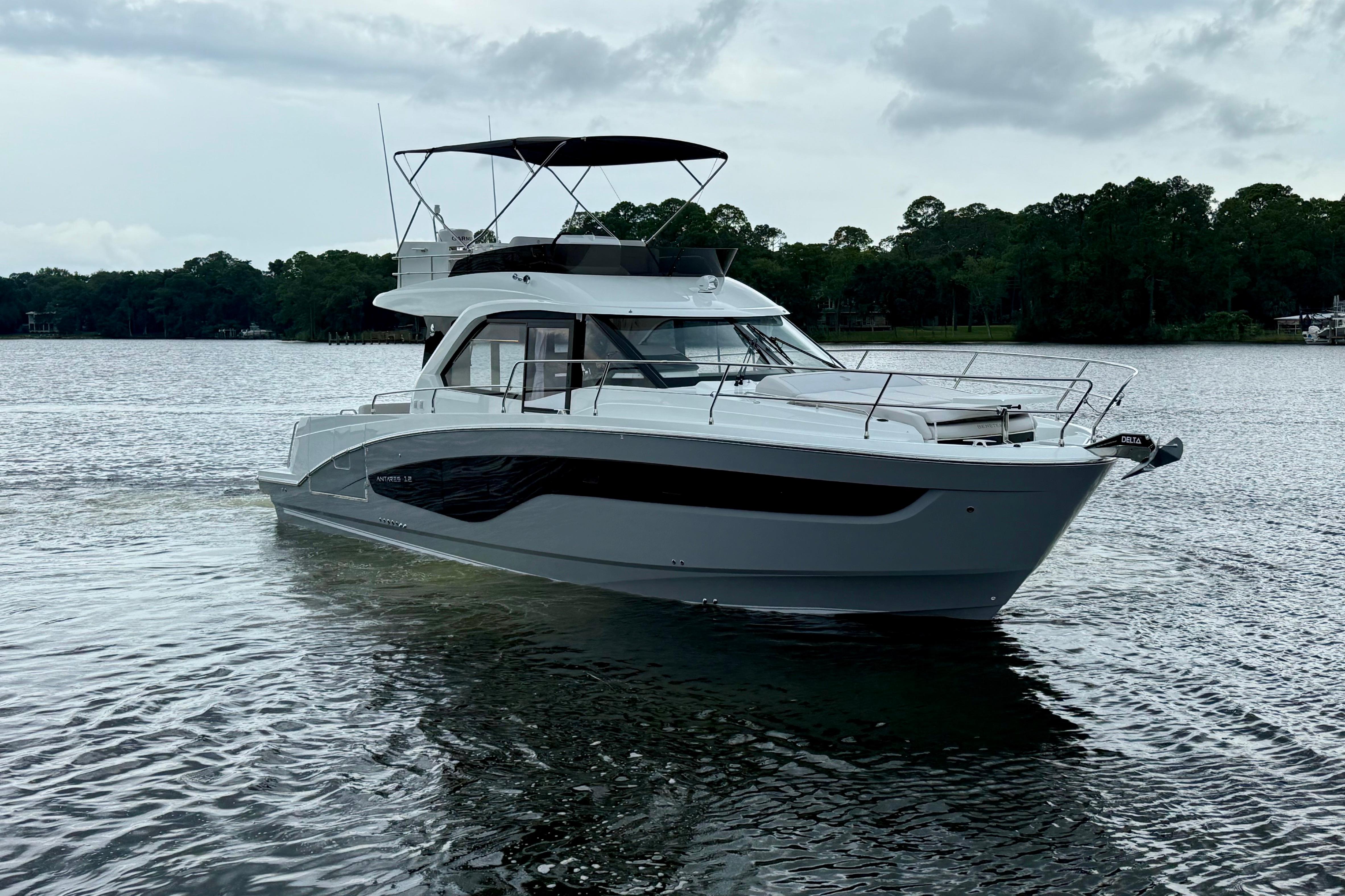 43' Beneteau 2026