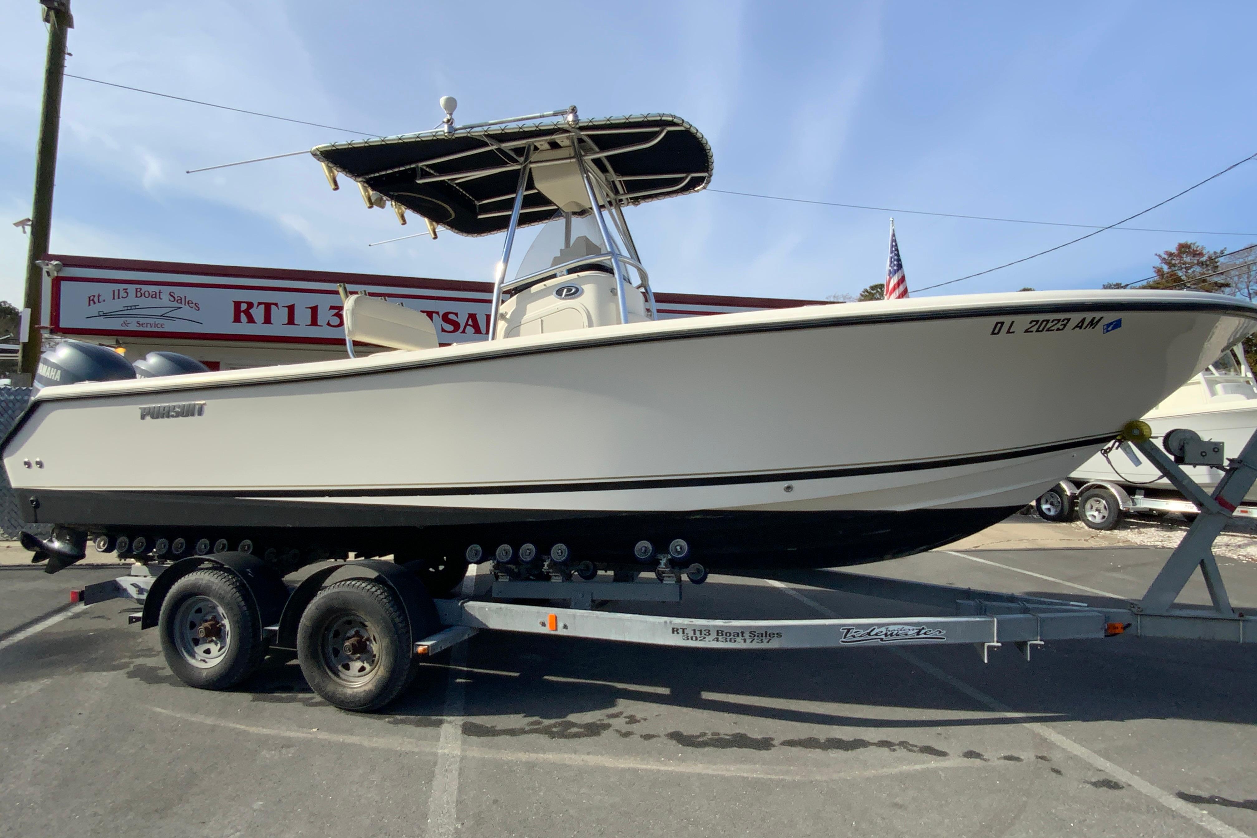 2005 Pursuit 2570 Center Console-2