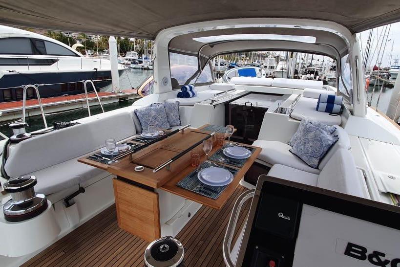 Yacht Photos Pics