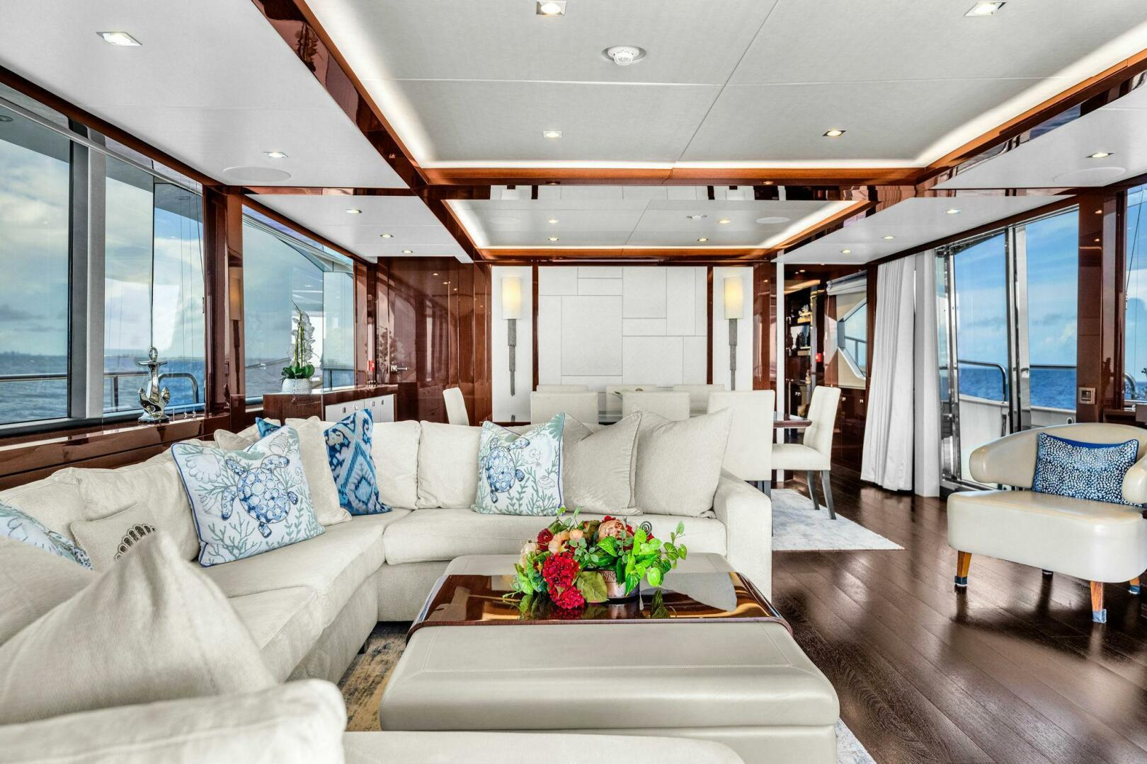 2018 Sunseeker 95 Yacht - Image 40