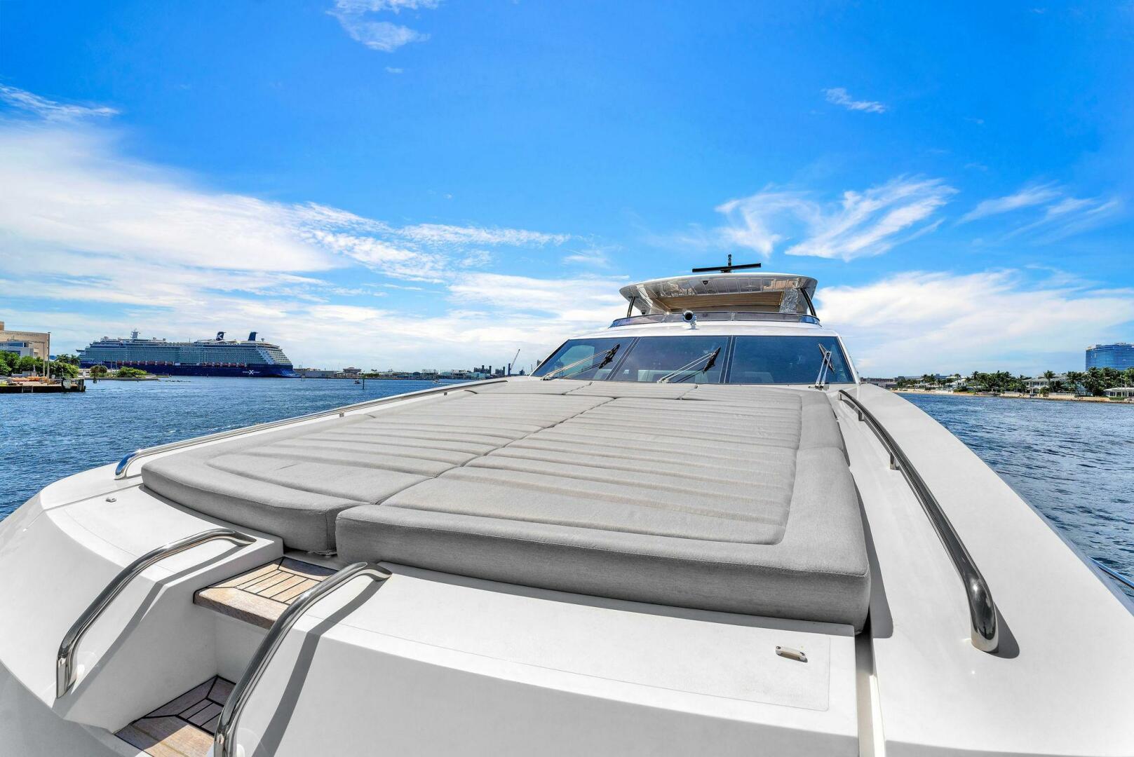 2018 Sunseeker 95 Yacht - Image 19