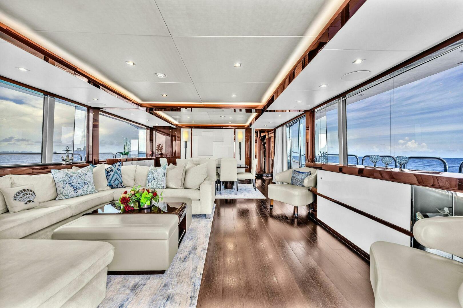 2018 Sunseeker 95 Yacht - Image 37