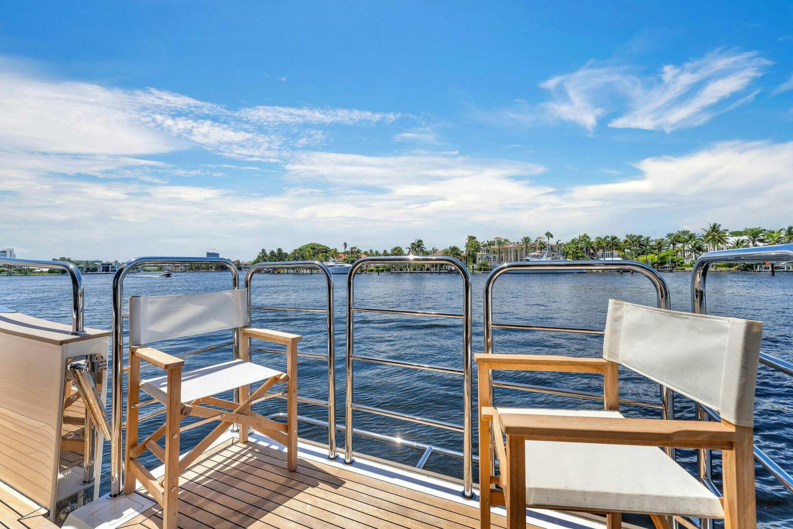 2018 Sunseeker 95 Yacht - Image 24