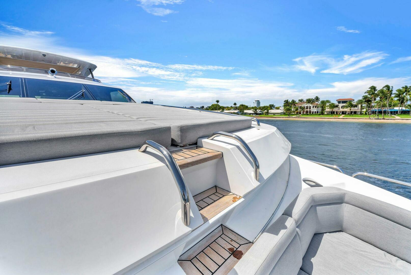 2018 Sunseeker 95 Yacht - Image 18