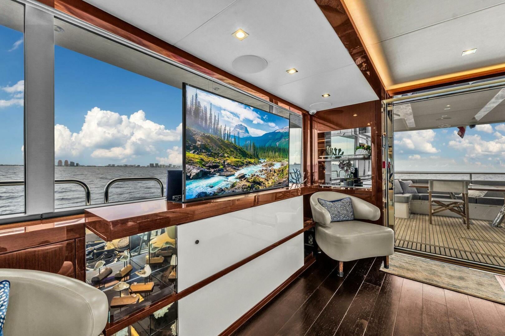 2018 Sunseeker 95 Yacht - Image 42