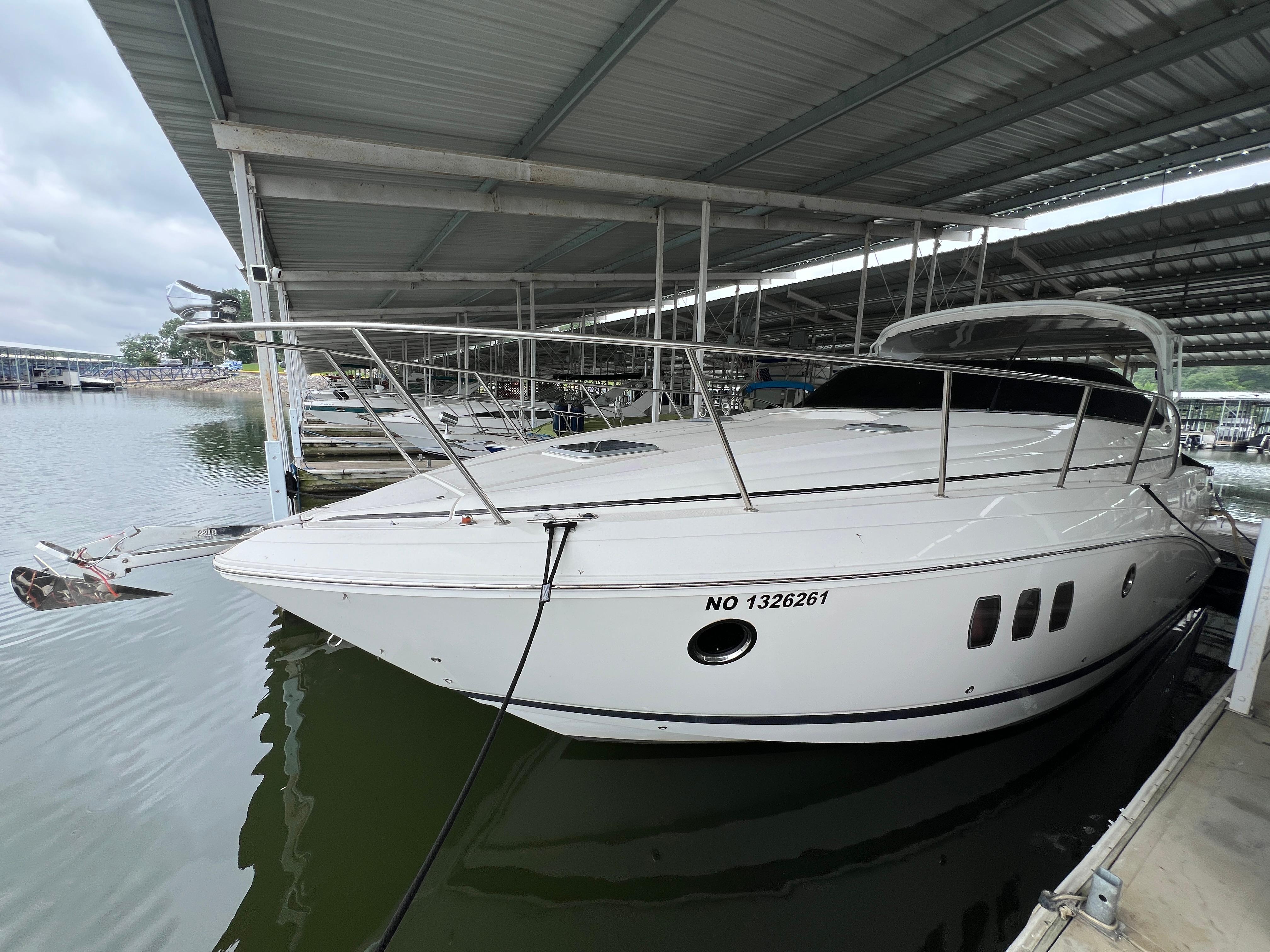 38' Rinker, Listing Number 100916718, - Photo No. 40