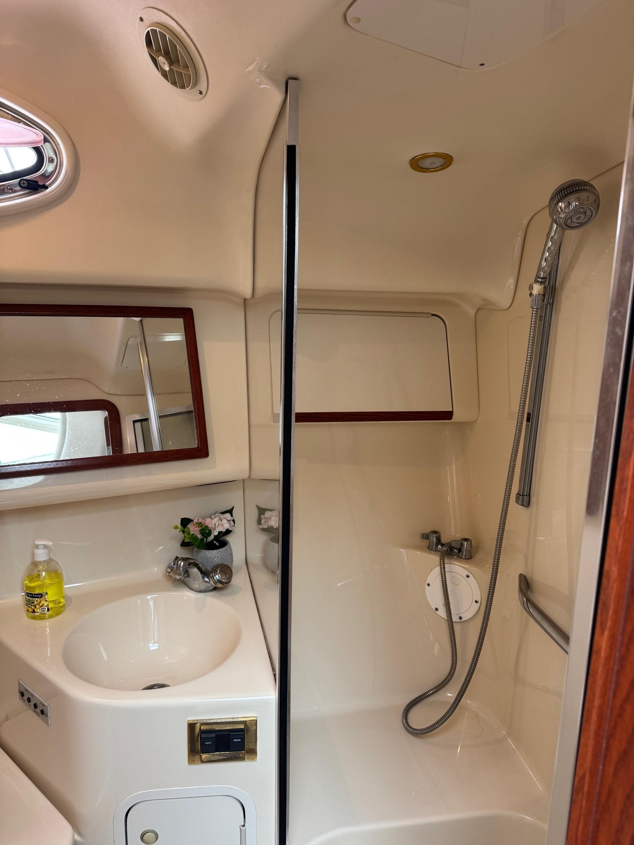1998-sea-ray-420-aft-cabin-power-9836887-20250613212538425-1_XLARGE