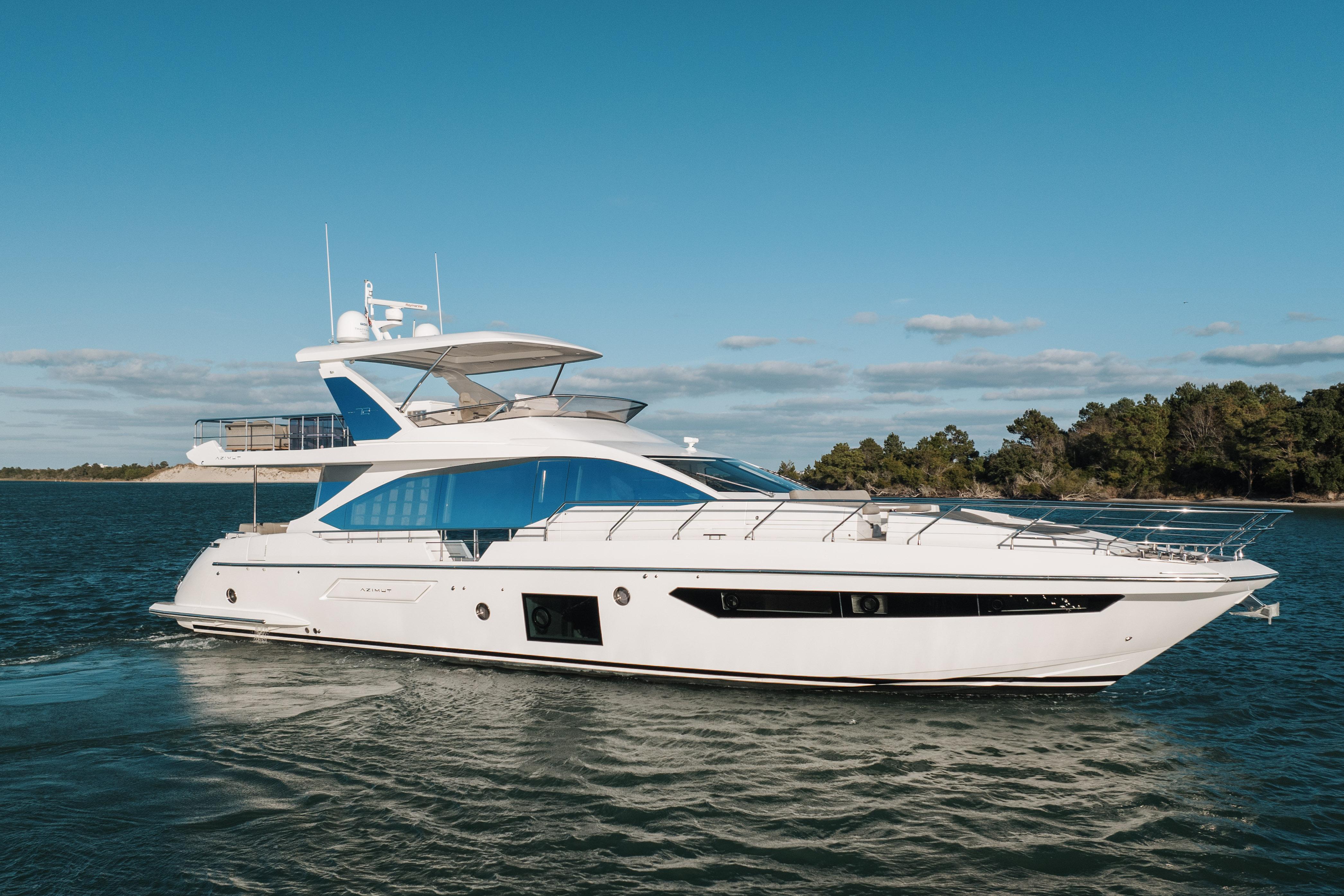 2021 Azimut Fly 72