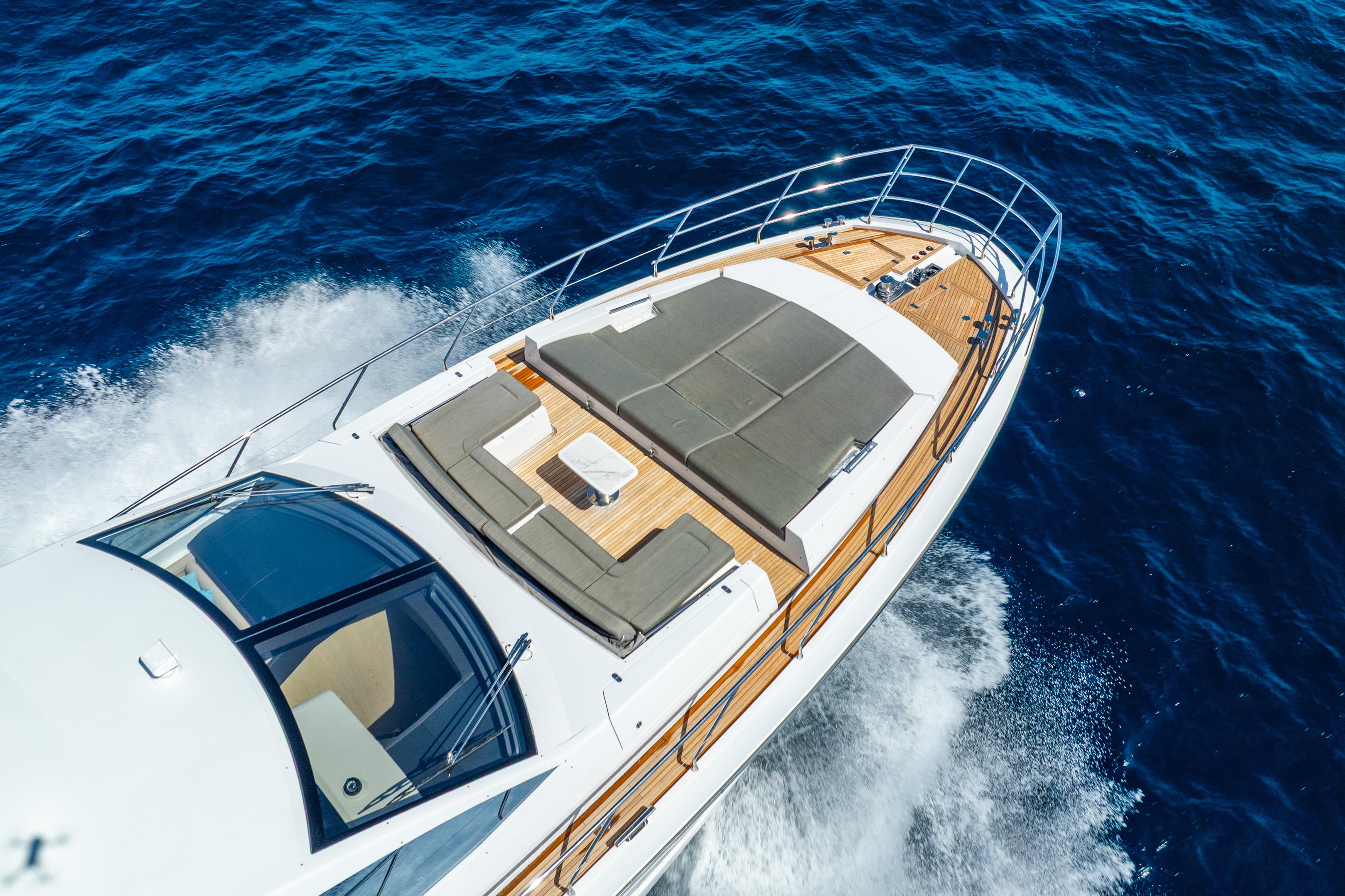 2021-azimut-fly-72-power-9836809-20250621065644275-1