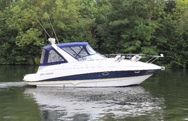 2005 Larson 310 CABRIO