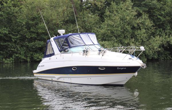 2005 Larson 310 CABRIO