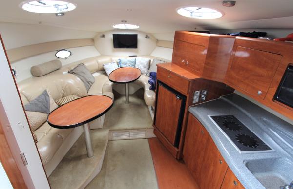 2005 Larson 310 CABRIO