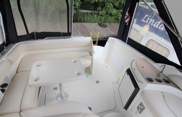 2005 Larson 310 CABRIO