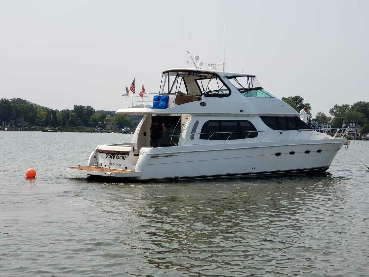 2006 Carver 56 