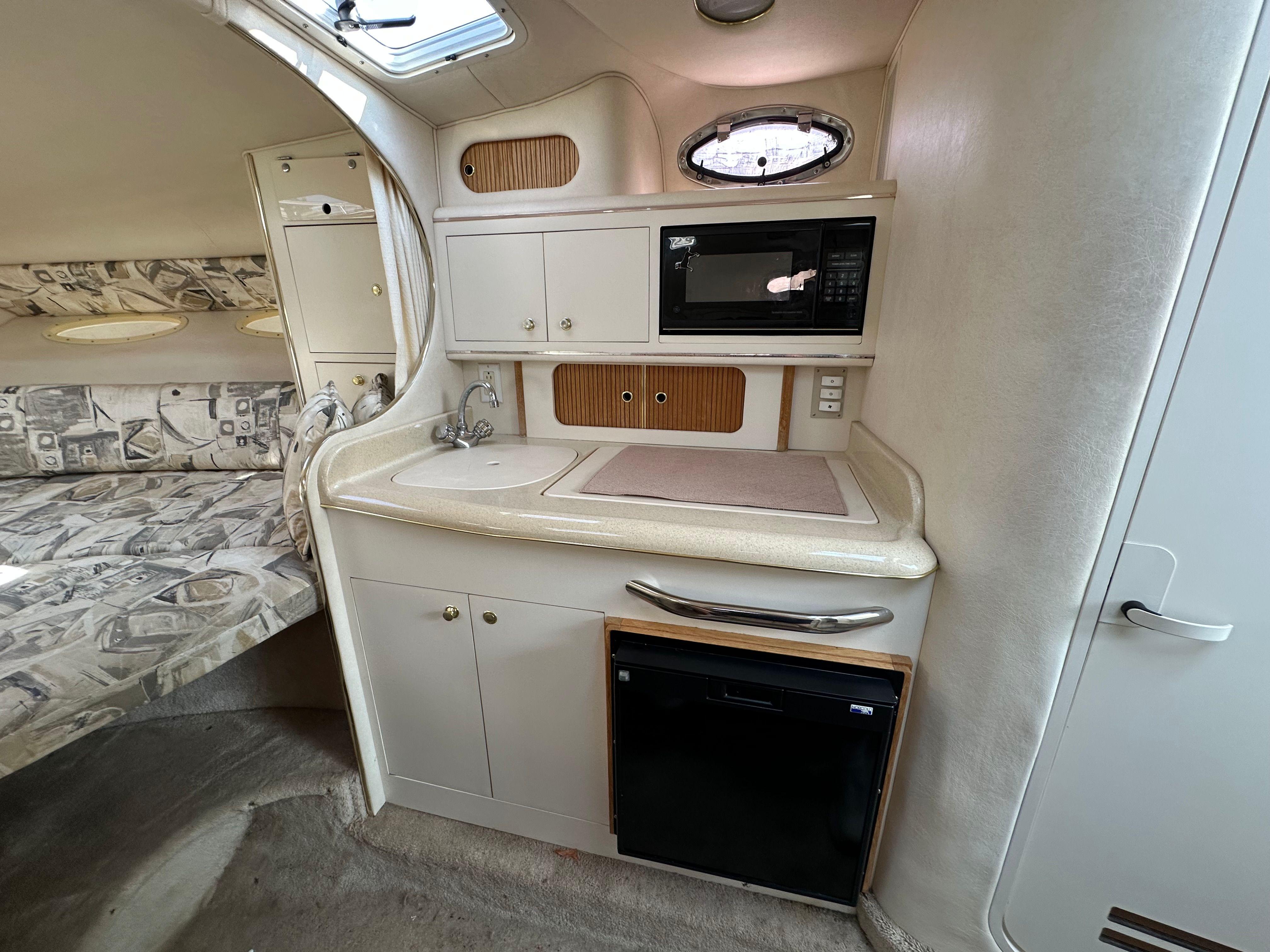 1998 Sea Ray 290 Sundancer-20