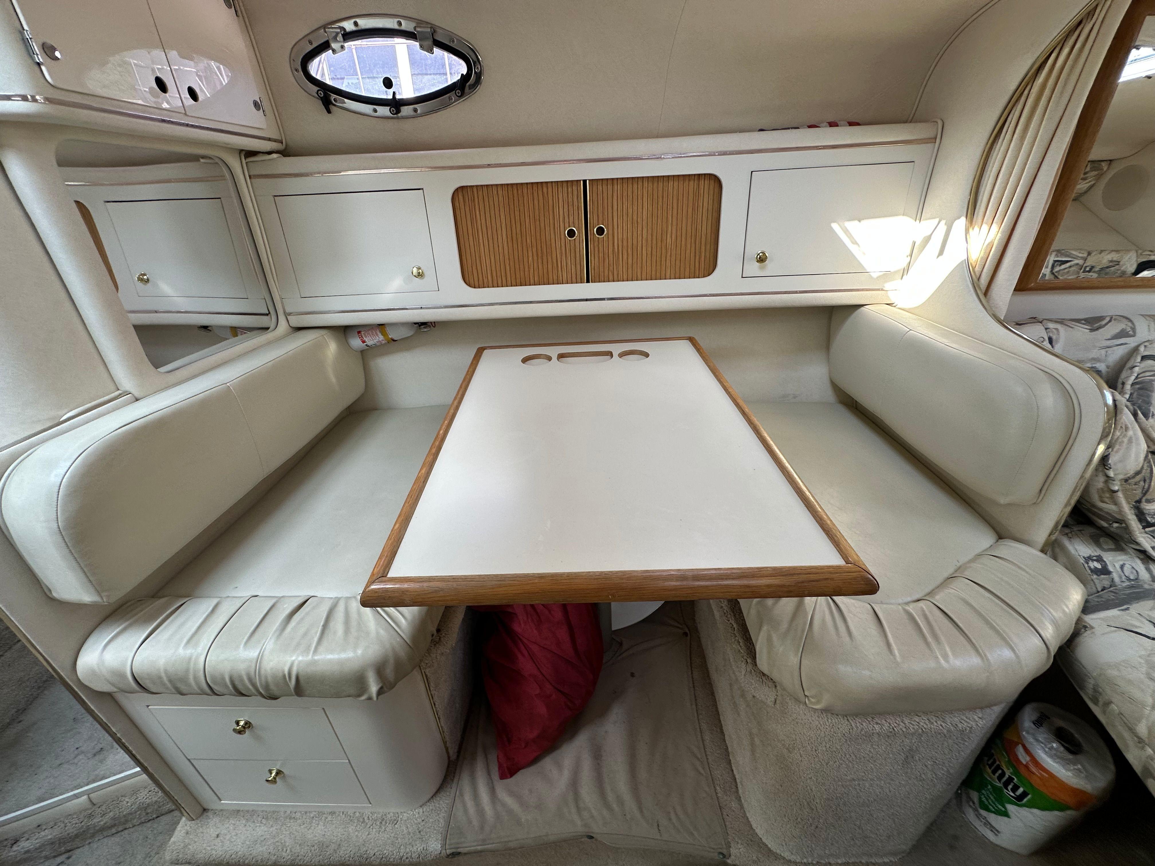 1998 Sea Ray 290 Sundancer-19