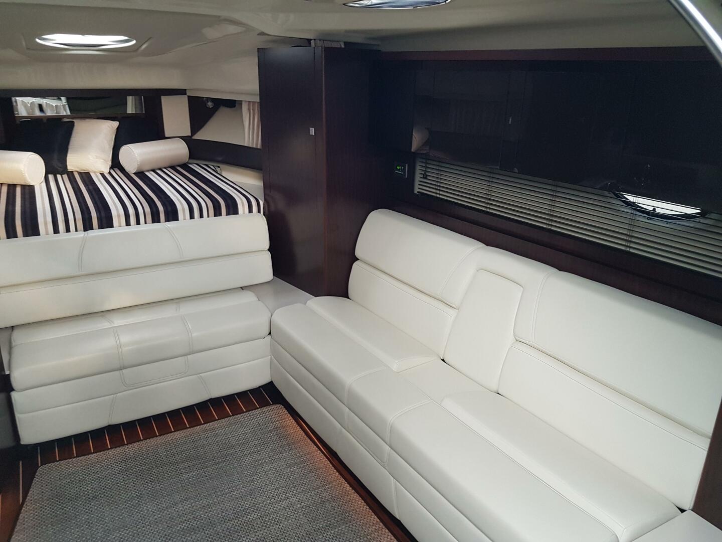 2013-monterey-340-sport-yacht-power-9776915-20250430072725476-1_XLARGE