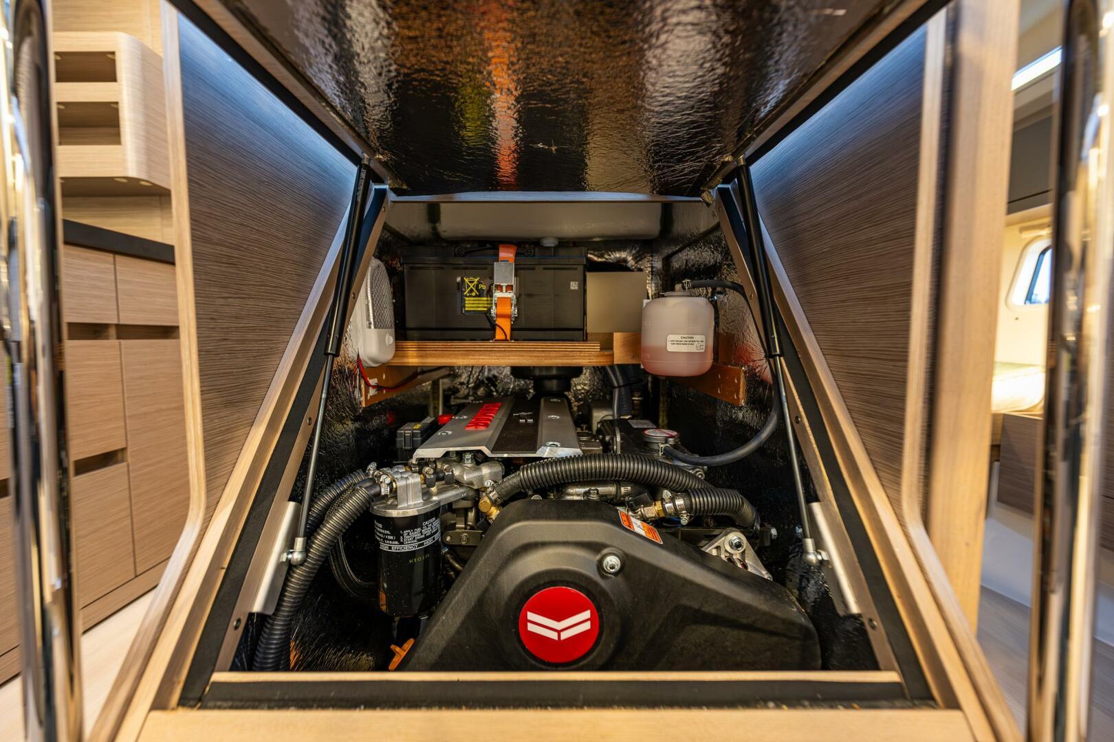 Hanse-418 2023-SEA #304 IN STOCK WA-US-Engine compartment of 2023 Hanse 418 yacht, showcasing modern design and components.-9568627 | Thumbnail