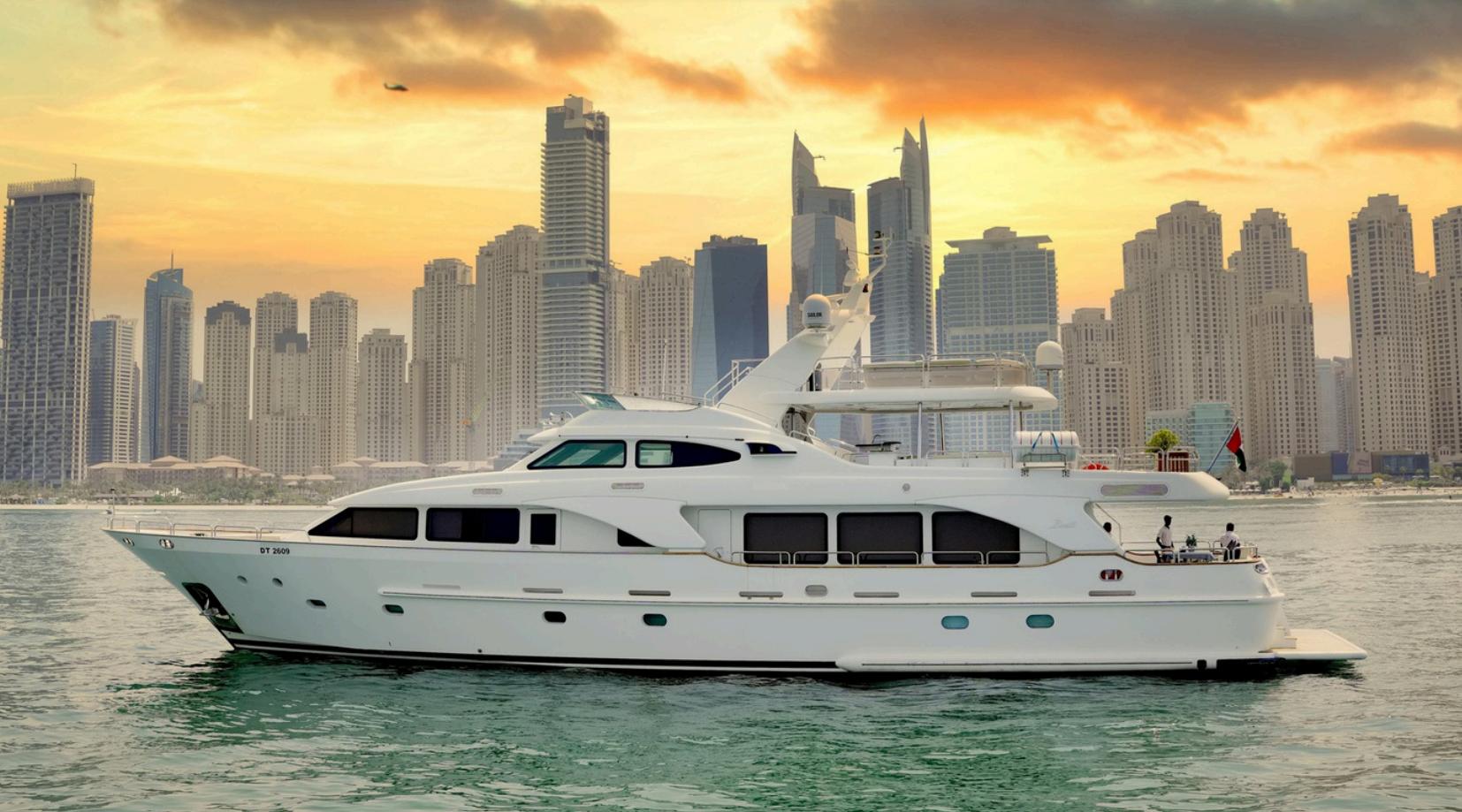 2004 benetti 110 dubai for sale