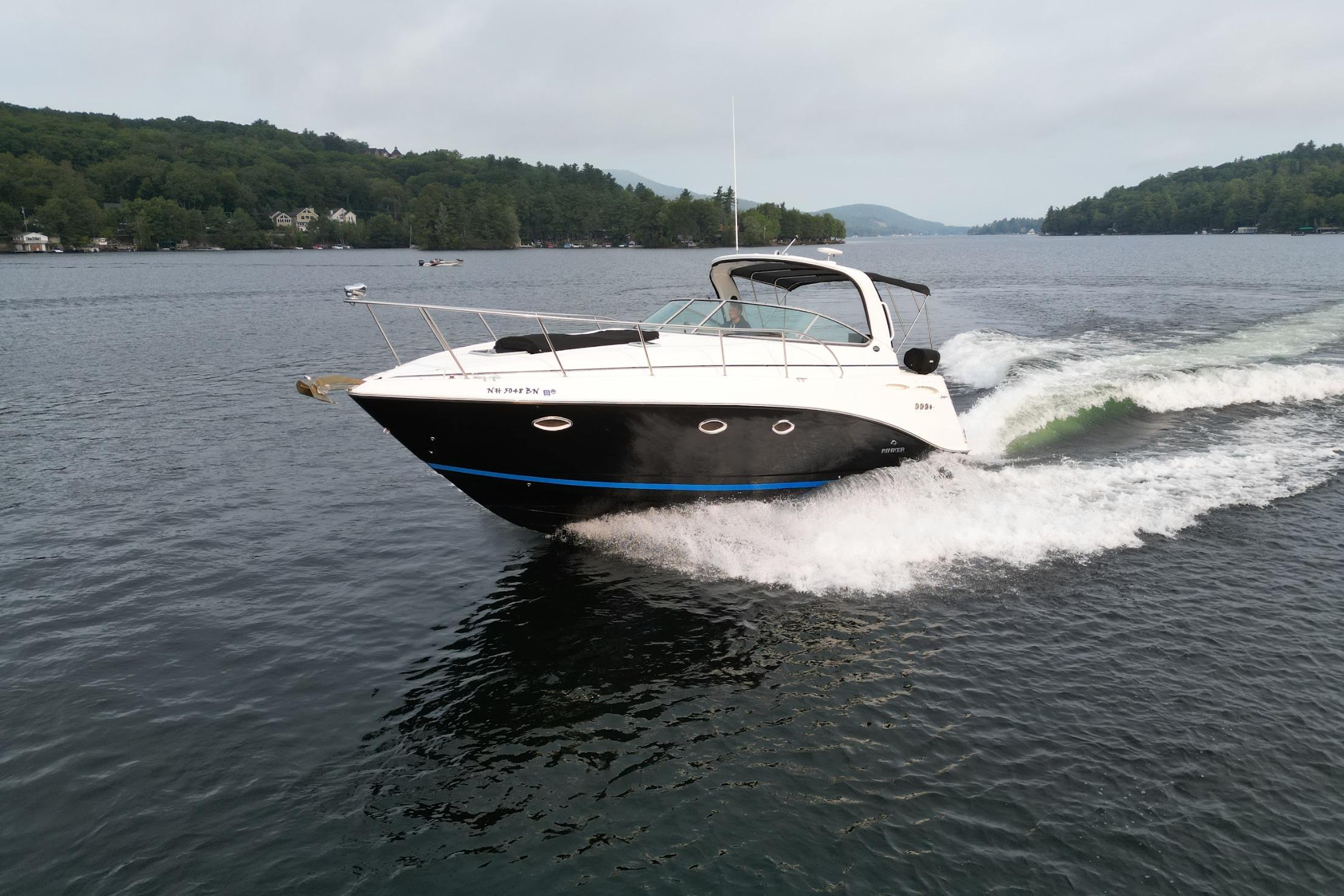 2008 Rinker 350 Express Cruiser